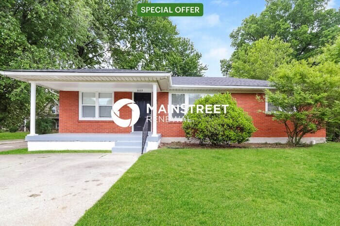Foto principal - 3 Bedroom Pet-Friendly Home in Louisville,...
