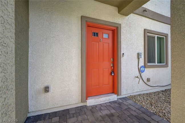 Building Photo - 4153 Lunar Cyn Ave