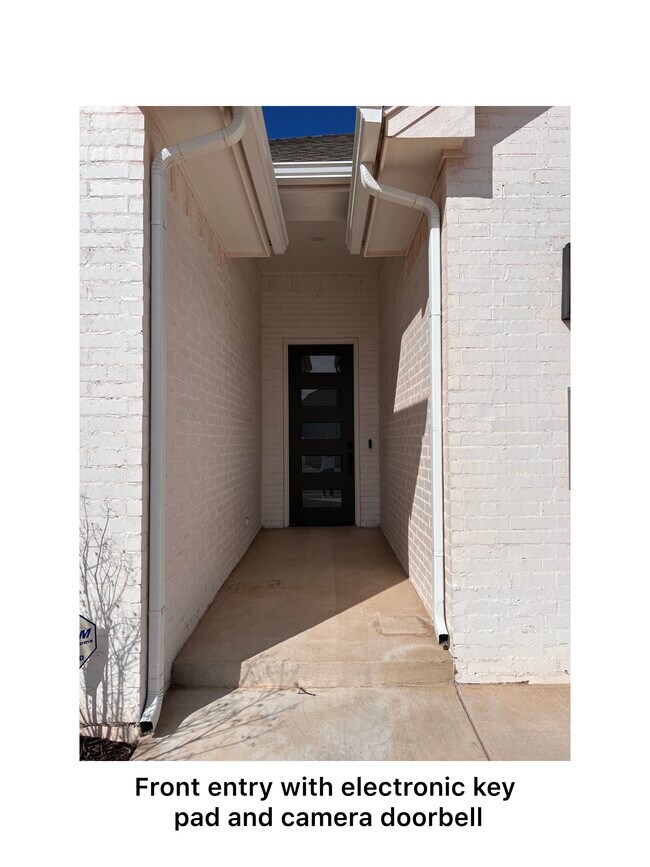 Foto del edificio - 15205 Caspian Ln