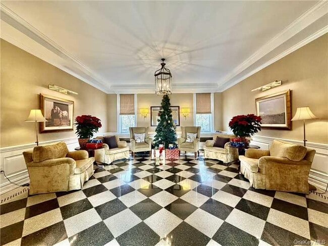 Building Photo - 111 7th St