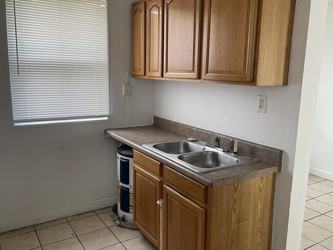 Foto del edificio - 3249 Mabry Terrace