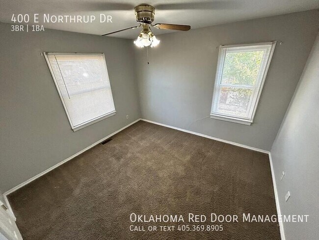 Foto del edificio - 400 E Northrup Dr