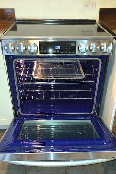 Building Photo - 3676 Lower Honoapiilani Rd