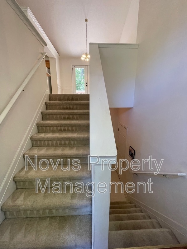 Building Photo - 23 Gold Creek Dr