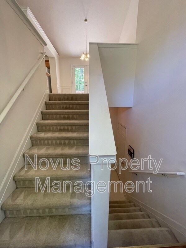 Foto del edificio - 23 Gold Creek Dr
