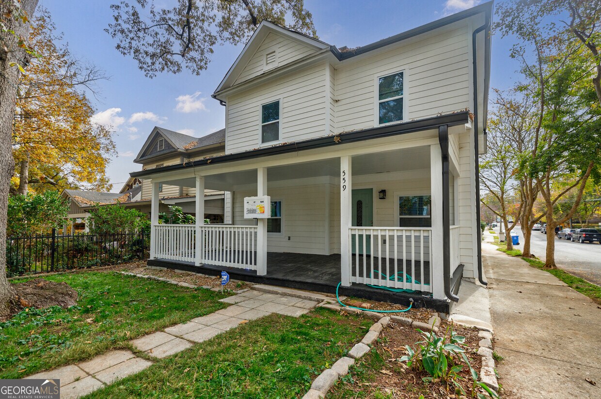 Primary Photo - 559 Angier Ave NE