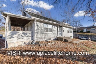 Building Photo - 1501 N 22nd St