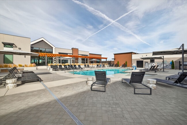 Building Photo - Elysium