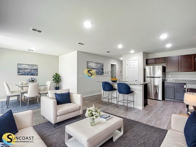 Building Photo - 44 Ryarbor Dr