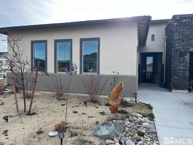Foto del edificio - 250 Porter Peak Dr