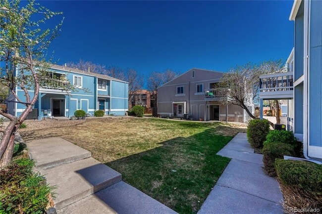 Photo - 7968 Chase Cir Townhome