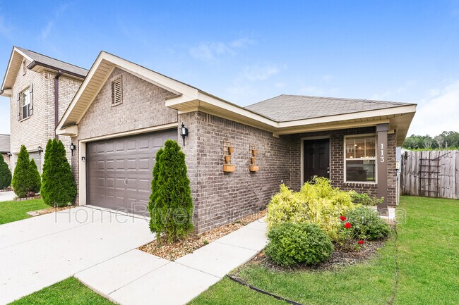 Foto del edificio - 113 Winstead Cir