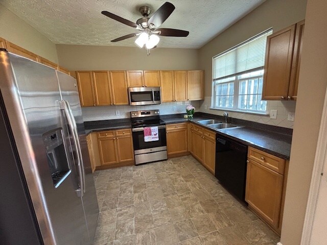 Foto del edificio - 4818 Zephyr Cove Pl
