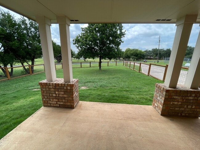 Front Porch View - 220 Northcross Rd