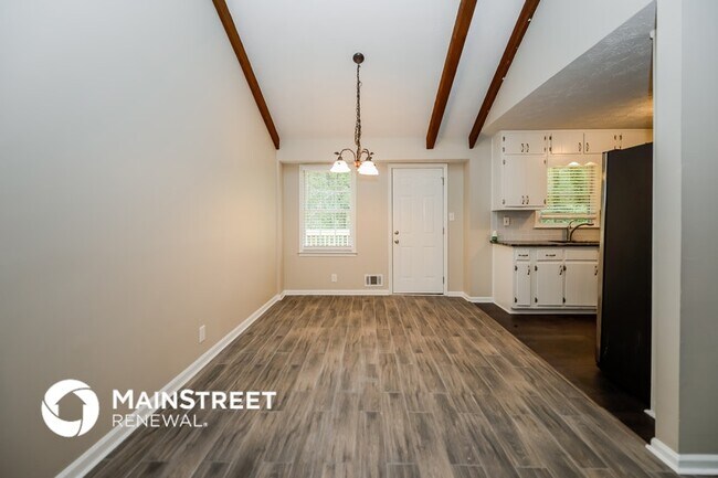 Building Photo - 2653 Marcia Dr SW