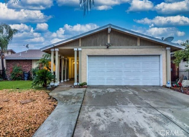 Foto principal - 14873 Blueberry Rd