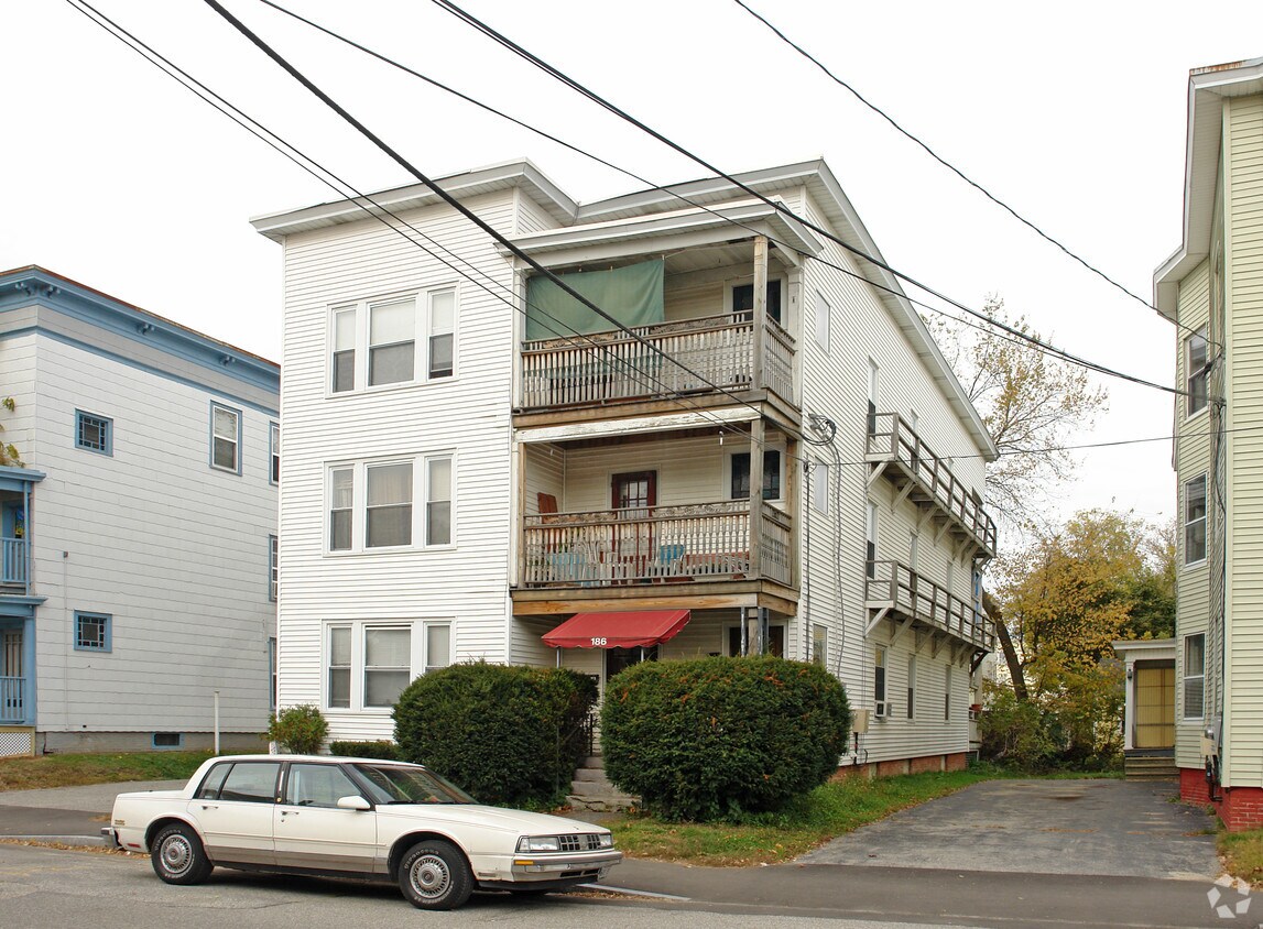 Foto principal - 186 Pine St