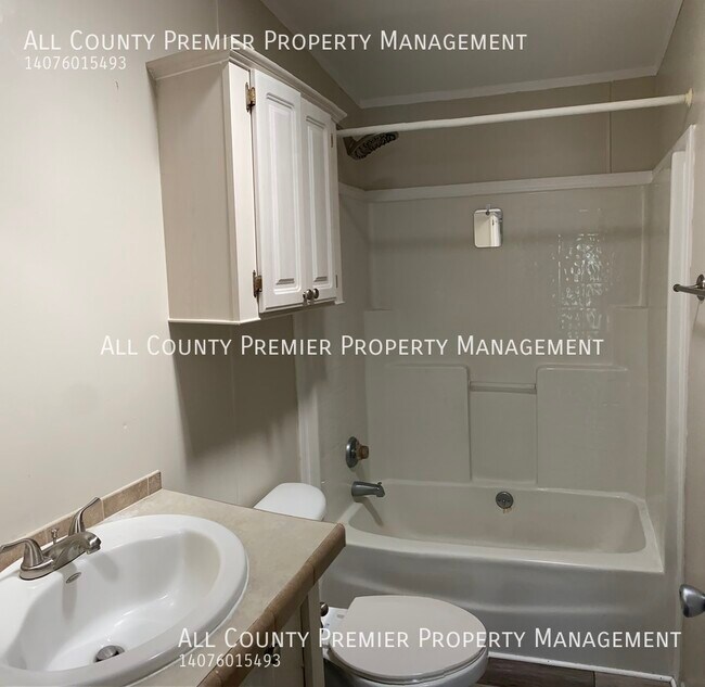 Foto del edificio - 204 W Walleye Dr