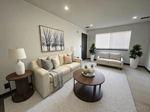 Building Photo - 1105 Bird Rd