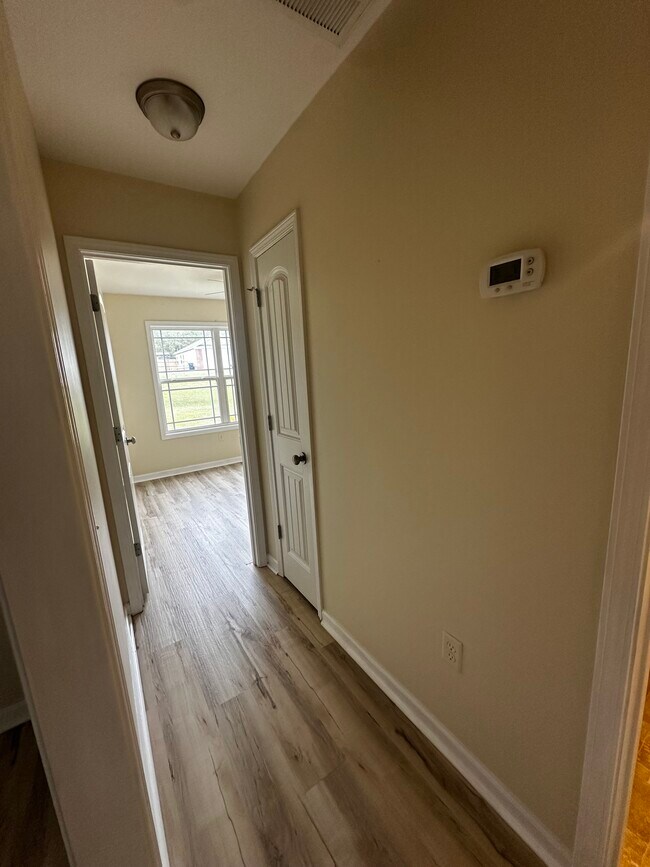 Sala - 472 Jester Street