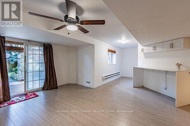 Photo du bâtiment - 1418 Abbeywood Dr