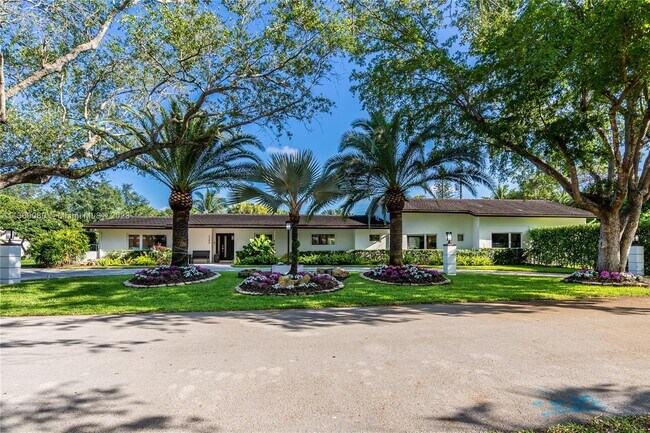 Foto del edificio - 7380 SW 116th St