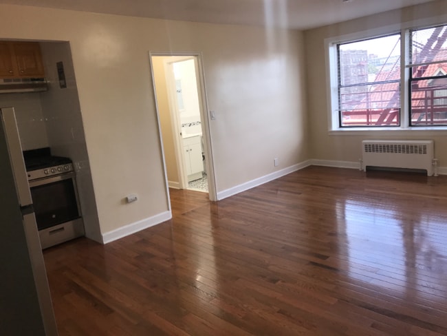 Foto del edificio - 1104 Palisade Ave