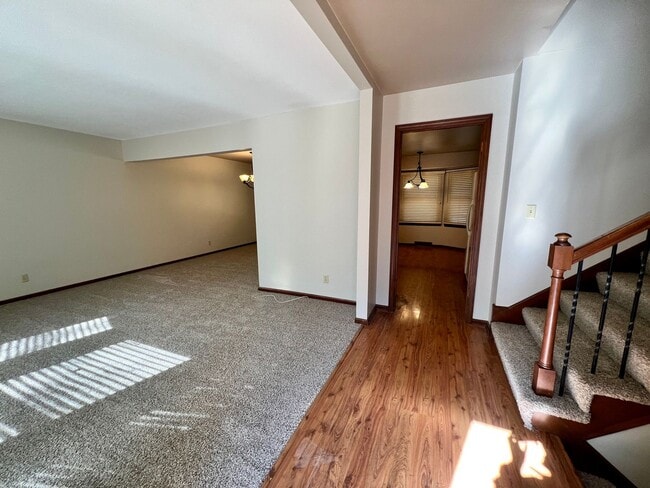 Foto del edificio - Amazing 4 Bedroom Home!