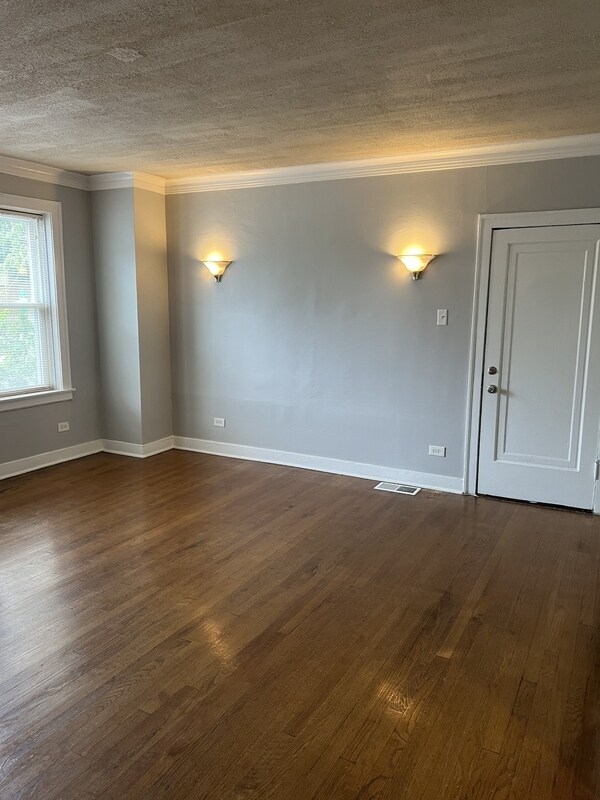 Foto del edificio - 1238 W 90th St