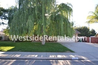 Primary Photo - 12388 Via de Palmas Dr