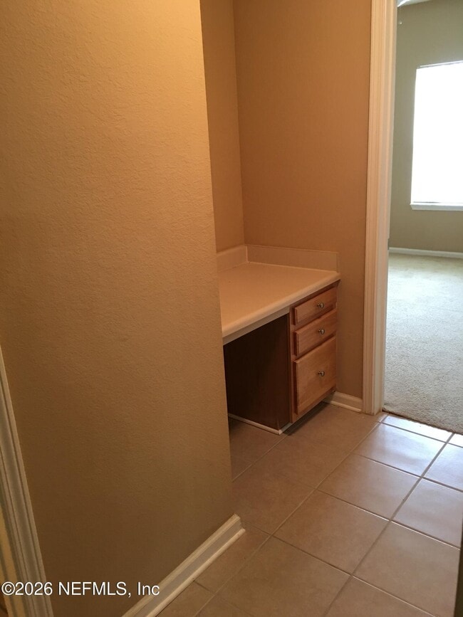 Foto del edificio - 10075 Gate Pkwy