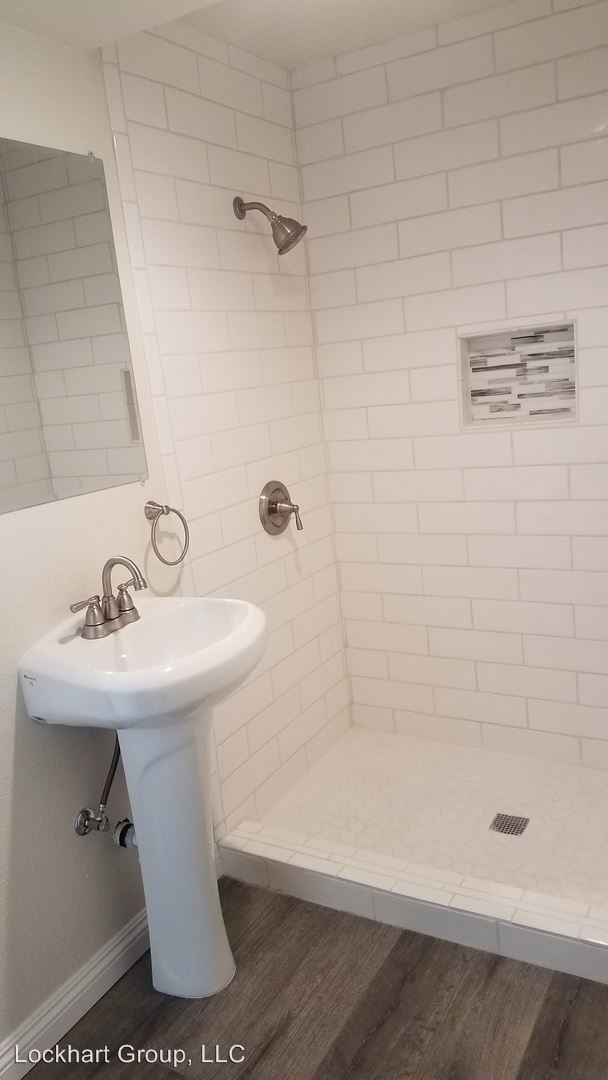 Foto del edificio - 21875 Eucalyptus Ave