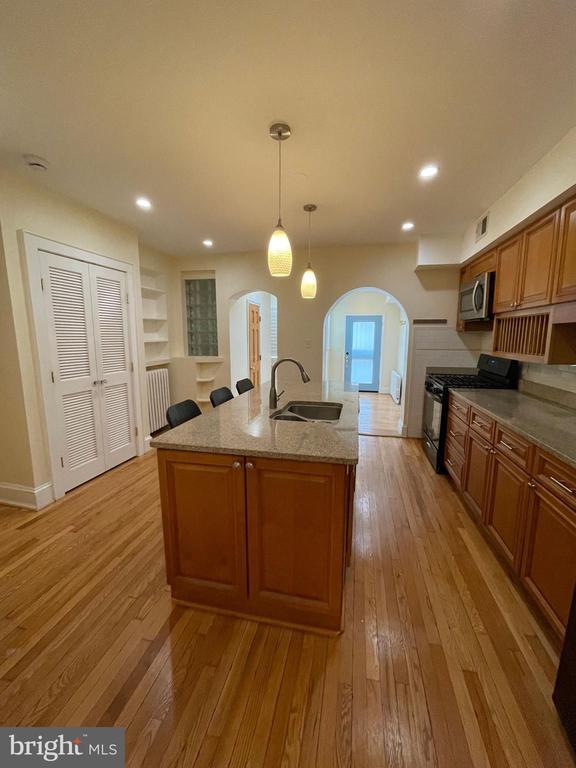 Foto del edificio - 539 24th St NE