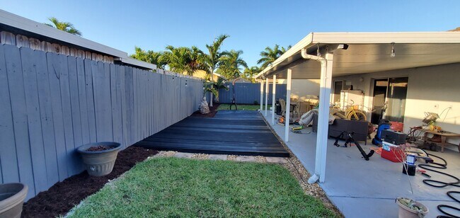 Foto del edificio - 18310 SW 114th Ct