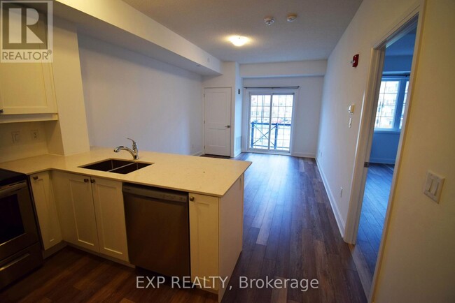 Building Photo - 50 Lakebreeze Dr