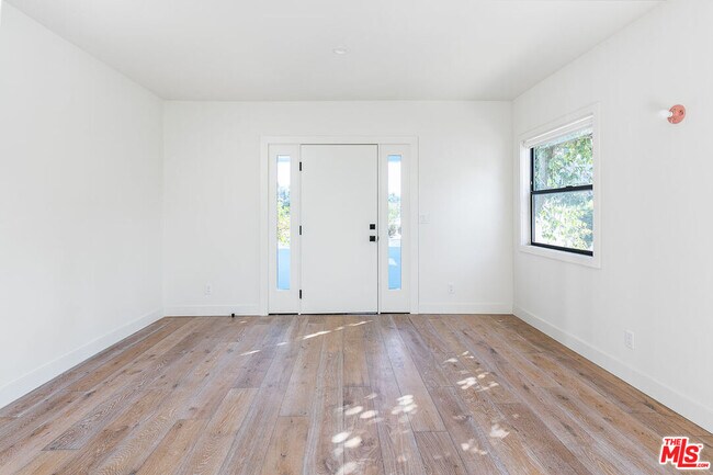 Foto del edificio - 3375 Eagle Rock Blvd
