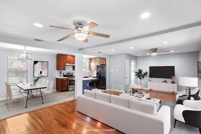 Foto del edificio - 615 Rittiman Rd