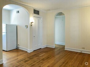 Building Photo - 3618 N Marshfield Ave