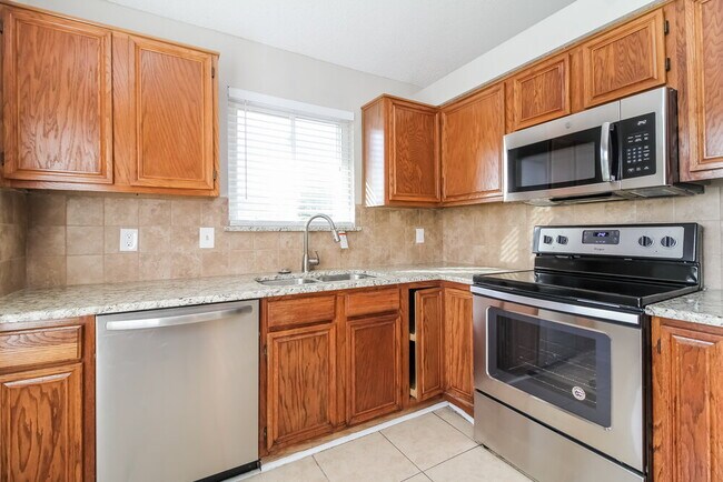 Foto del edificio - 1115 Colbert Ln