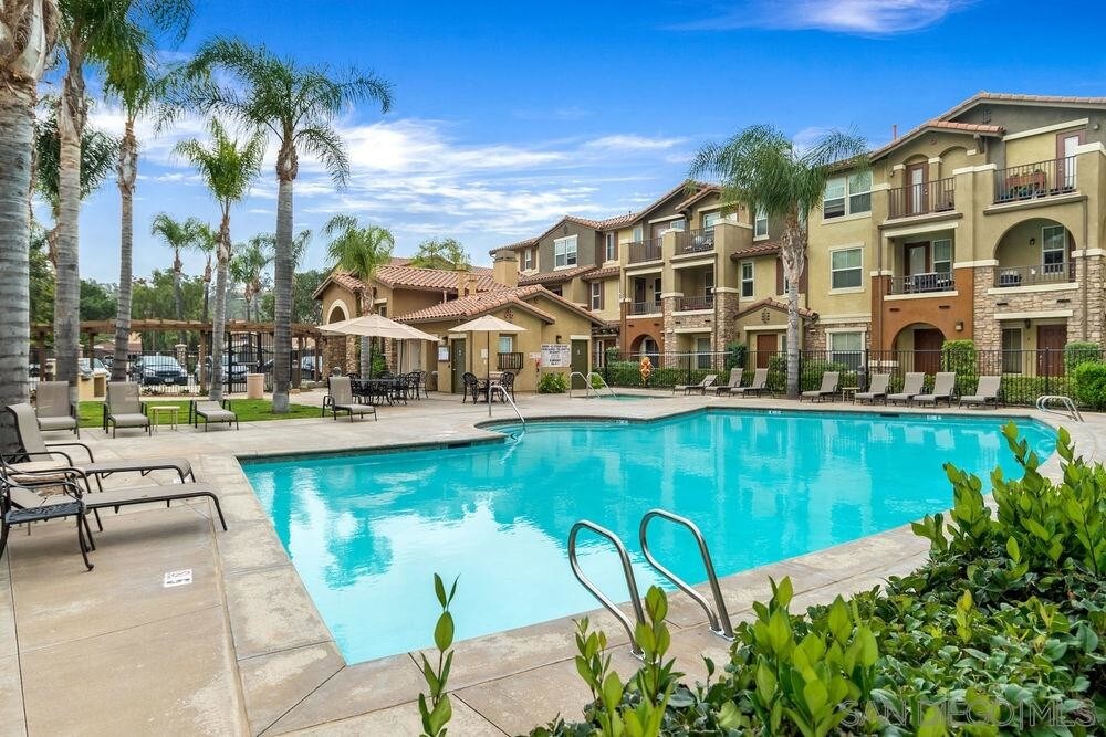 Foto principal - 10236 Brightwood Ln