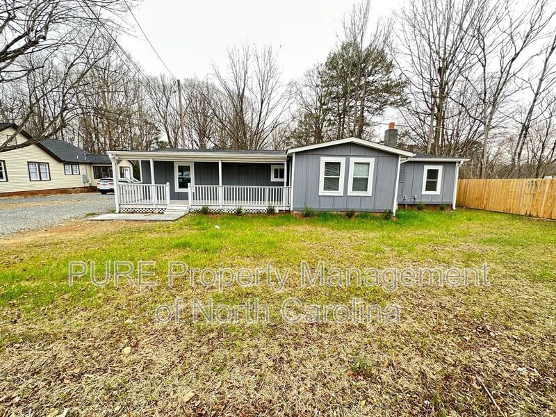 Primary Photo - 3345 E Ridge Rd