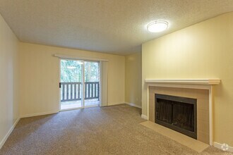 2BR,2BA-934SF - ReNew Forest Creek