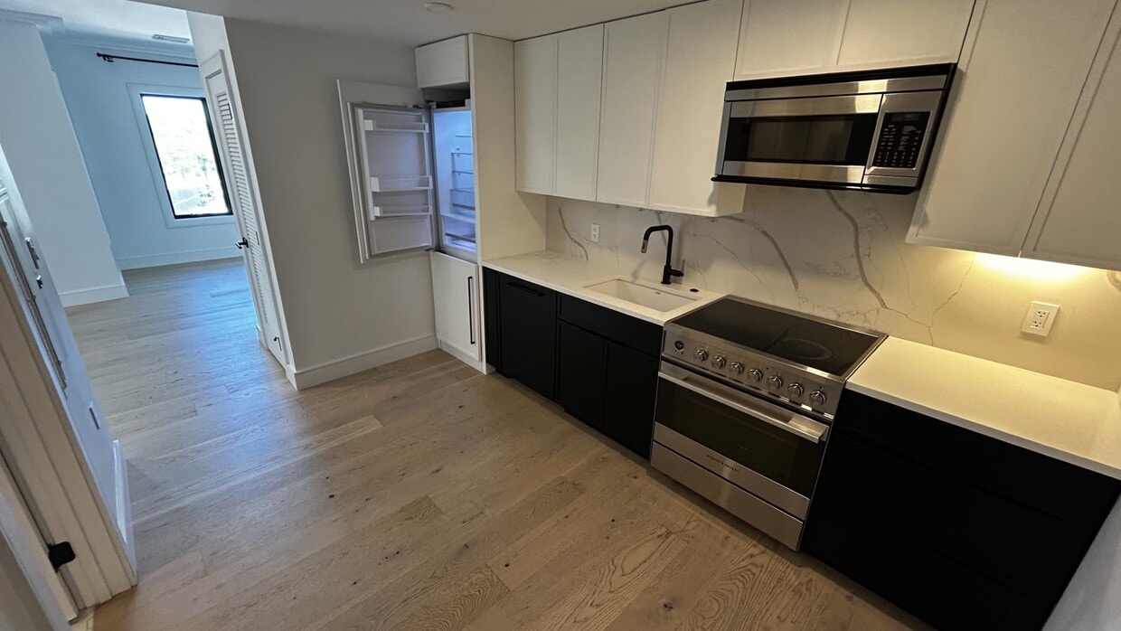 Foto principal - 50 Leo M Birmingham Pkwy