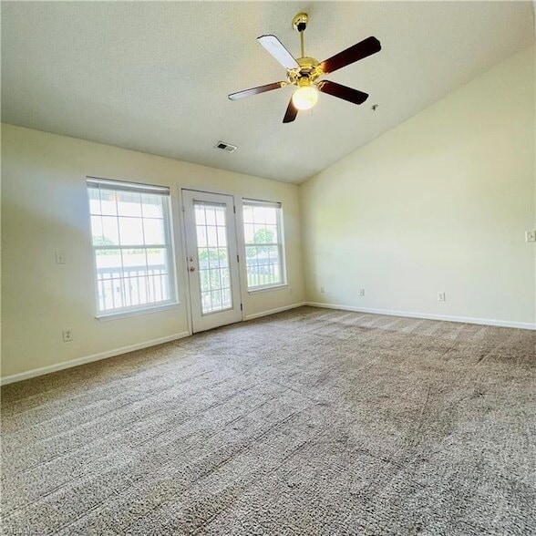 Building Photo - 903 Hanahan Ct