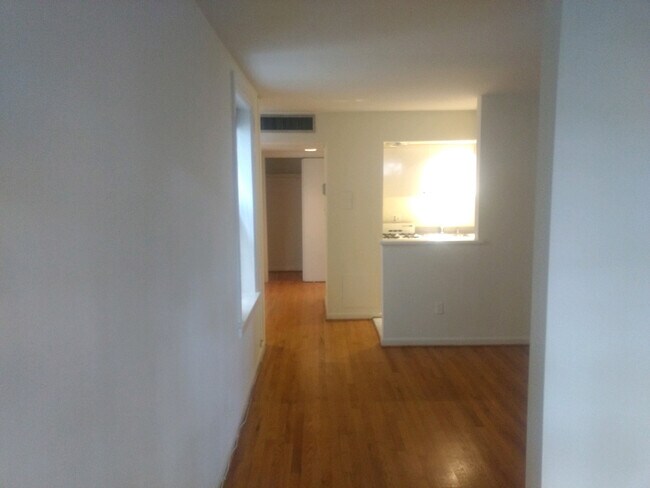 Foto del edificio - 11 2nd St NE