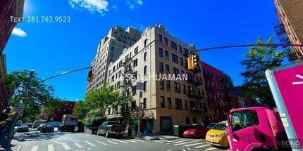 Building Photo - 218 W 10th St