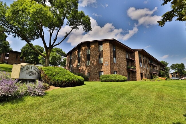Building Photo - Hillside Village Apartments