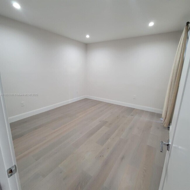 Foto del edificio - 8263 NW 47th Terrace
