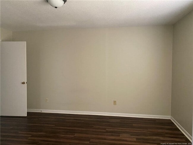 Building Photo - 6429 Rockford Dr