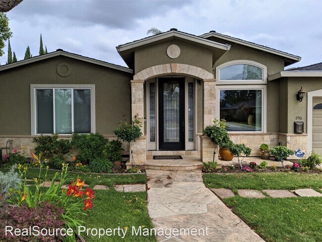 Building Photo - 5 br, 3 bath House - 196 N. Cypress Avenue